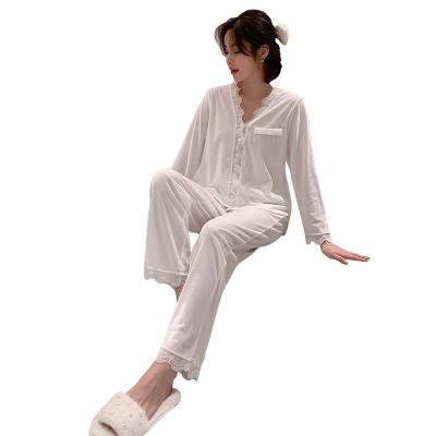 China Two-piece Winter Home Service Suit New Breathable Gold Pants Fashionable Velvet Long-sleeved Pajamas for sale