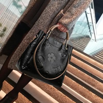 China 2022 Fashion Unique Custom Made Luxury Designer Handbags For Women Women Purses Bags And Handbags for sale