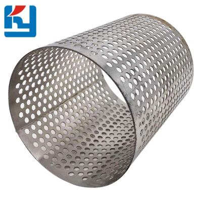 China Wholesale Corrosion Resistance Metal Stainless Steel Wire Mesh Cylinder Filter Perforated Tube for sale