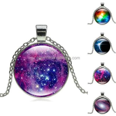 China Wholesale Punk Silver Glass Globe Jewelry Globes Pendant Necklace for sale