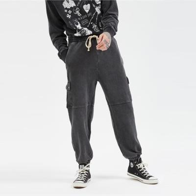 China Breathable New Street Washing Retro Big Pocket Colored Loose Men's Pants for sale