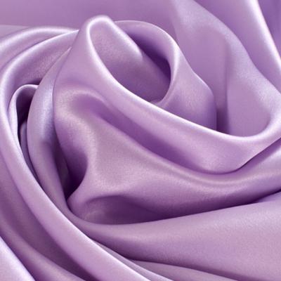 China 19mm 300cm 82gsm 100% Pure Natural Mulberry Silk Charmeuse Fabric Real Silk Fabric Shrink-Resistant for sale