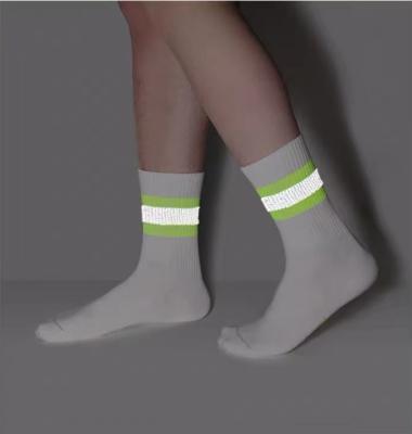 China Custom QUICK DRY reflective socks with reflective logo for sale