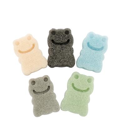 China All Natural New Design Cute Frog Shape Natural Konjac Soft Exfoliating Kids Bath Toys Konjac Sponge For Face And Body for sale