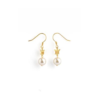 China Exquisite classic jewelry women 925 high quality fashion style elegant fashion pearl silver earrings for sale