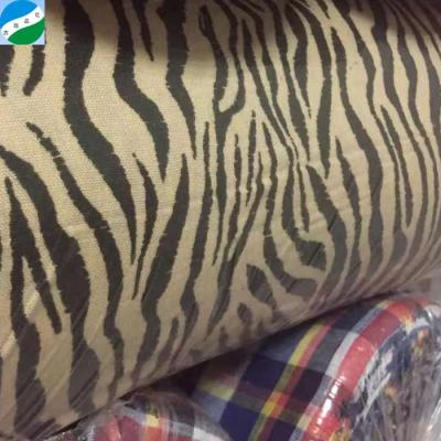 China Stain repellent cotton blend fabric roll clothing stock lot hot selling printed canvas fabric for China Keqiao fabric for sale