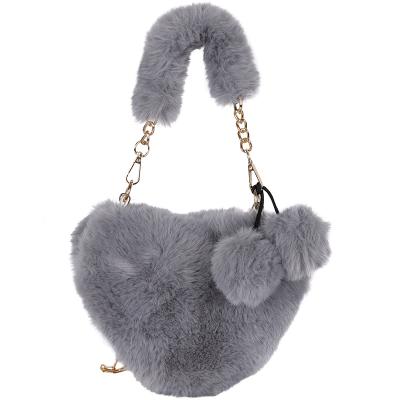 China New Sweet Heart Cosmetic Bag Cute Heart Shaped Bag Fashoion Girls Girl Chain Bag With Plush Shoulder for sale