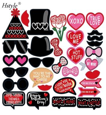 China Eco-Friendly Valentines Day Photo Booth Props Kit Valentines Day Wedding Photo Props Party Supplies Favors PFB526 for sale