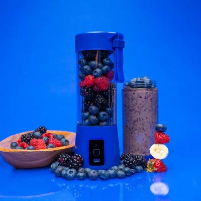 China Popular Car Factory Design Safety Wholesaler Portable 400ml Blender for sale