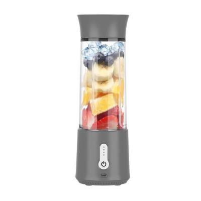 China Car Factory Design 500ml Chargeable Safety Sports Blender Portable Blender Juice Blender for sale