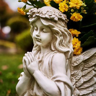 China Europe Angel Bust Garden Statue Planters with Clasped Hands Yard Art Resin Crafts Patio Lawn Polyresin for sale