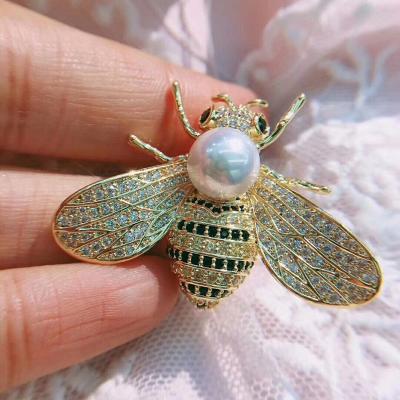 China Brooch copper personality pearl zircon fashion clothing accessories clothing decoration animal zircon bee brooch for sale