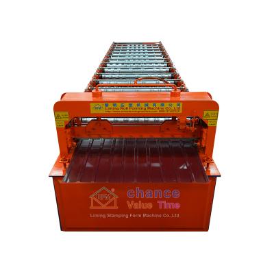 China Automatic Operate Tile Roofing Machine Steel Roof Making Machine For Wall Roof for sale