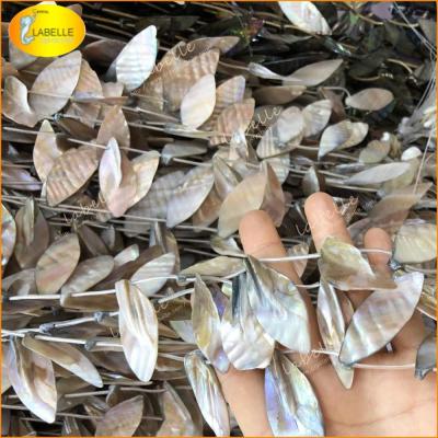 China 100% Natural Color As Per Photo Shell Beads Long Sheet Natural Irregular Pearlescent BROOM Shell Beads Brown Color for sale