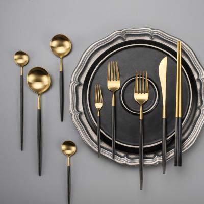 China 2018 Sustainable Hot Sale Luxury Bulk Gold Plated Stainless Steel Cutlery Set for sale