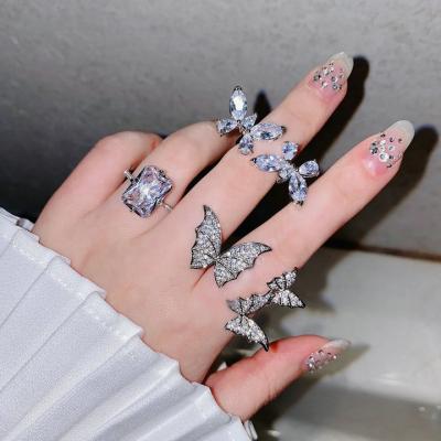 China Sumando 2021 fashion women new arrivals brass crystal wedding butterfly ring adjustable for sale