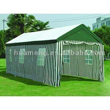 China Stylish Green Striped Steel Canopy Carport With Windows for sale