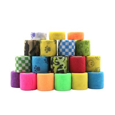 China Manufacturer Free Sample Viable Pet Wrap Printed Vet Wrap Flexible Elastic Hoof Cohesive Tape Bandage for sale