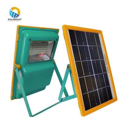 China High Capacity Fast Charging Waterproof Outdoor Camping LED Lamp Monocrystalline Solar Panel Powerbank With Light for sale