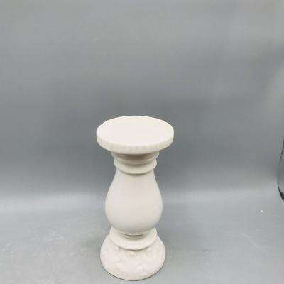 China Eco - Friendly Factory Price White Porcelain Candle Holder Holders for sale