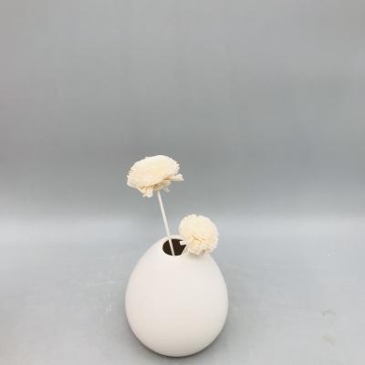 China Eco-Friendly Porcelain White Vase Shape Egg Shape Narrow-Mouth Premium Reed Diffuser for sale