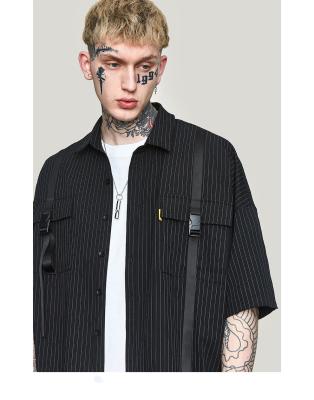 China Camisas masculinas listradas 180gsm primavera verão fitas patchwork popelina camisa de lapela solta à venda