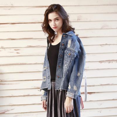 Chine Blazer lâche bleu-clair lavé de denim pour des femmes à vendre