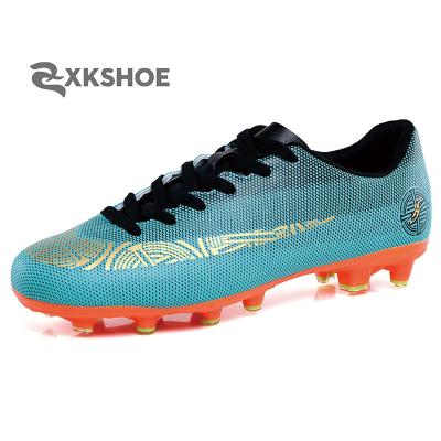 China High-cut and low-cut company man soccer shoes. Fall of OS Deportivo de Ni de Zapatos for sale