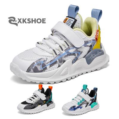 China Xinkai Advanced Autumn New Kids Light Shoes LED Sports Boys Girls Mesh Breathable Children's Style Children's Shoes Korean Wholesale for sale