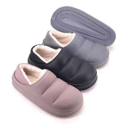 China Warm indoor slippers 2021 winter slipper home fashion trend slipper man woman fur indoor boots slippers for sale