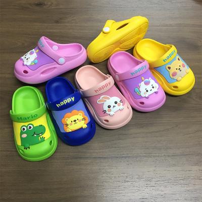 China High Quality Cute Cartoon Soft Unique Eva Kids CUSHIONING Clogs Slippers Lightweight EVA Fashion Clogs Slippers for sale