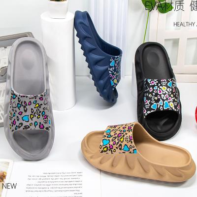 China Fashion 3D Eva Transfer Man Lightweight Woman Slippers Popular Comfortable Slide Slippers for sale