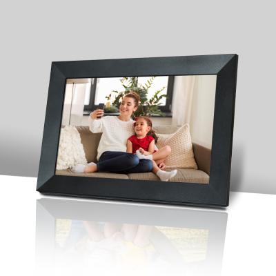 China Picture and Video Sharing 10.1 Inch Wifi Digital Photo Picture Frames With Touch Screen With Frameo APP Share Photos Videos for sale