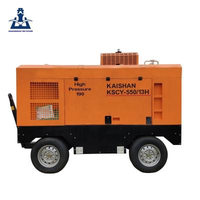 China Less vibration diesel power portable screw air compressor KSCY-550/13, Kaishan brand factory price for sale