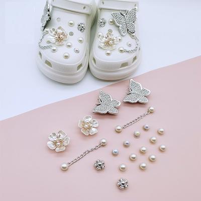 China Wholesale Luxury Designer Shoe Charms Diamond Shoe Charms Custom Shoe Clog Bling Croc Charms Metal Decoration for sale