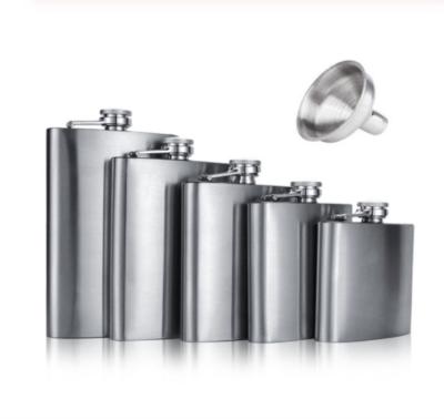 China New Products Eco - Friendly On Hip Flask 12Oz , Wedding China Market Gifts For Guests Flat Stainless Steel Hip Flask Stamped Insert for sale