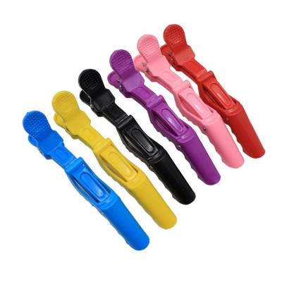 China Eco-Friendly Salon Fashion Beauty Crocodile Design Plastic Carbon Hair Clip For Girls for sale