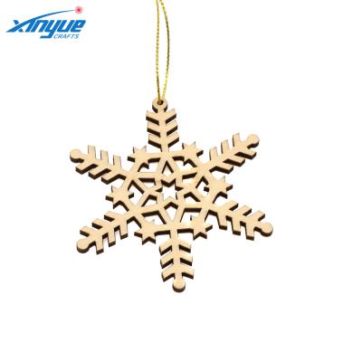 China Christamas Home Decoration Laser Cutout Snowflake Wooden Hanging Christmas Tree Ornament for sale