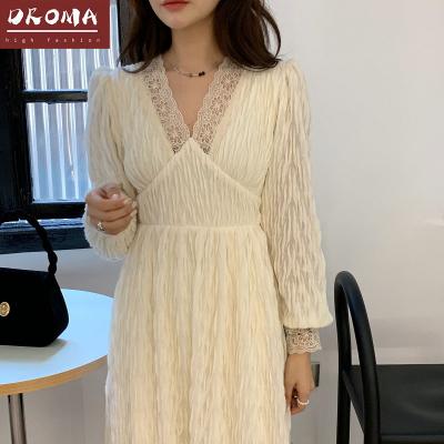 China Droma Style Droma Style Anti-wrinkle Lace French Foreign Size V-Neckline Skinny Pleated Base Loose Dress For Women for sale