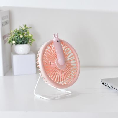 China Hotel Desk Popular Promotional Battery Rechargeable Portable Mini Battery Portable Custom Fan for sale