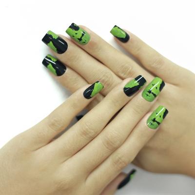 China Professional Design Beauty OEM/ODM Design Green And Black Full Cover Short Almond False Nails for sale