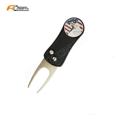 China Die Casting Wholesale Customized High Quality Foldable Golf Wedge Digging Tool Golf Ball Marker With Bottle Opener for sale