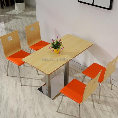 China Traditional wholesale cheap dining table and fast food chairs used for restaurant shop furniture set R1768 for sale