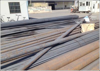 China Barra de acero suave redonda estructural negra, acción redonda de acero de laminado en caliente de 12m m S235JR en venta