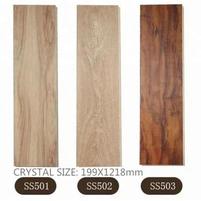 中国 Ac3 Unilin Indoor Residential Click Flooring / 8mm HDF Waterproof German Laminate German Parquet Floors Laminate Flooring 販売のため