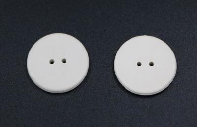 China Button UHF Laundry Tag , EPC Gen2 PPS Laundry Rfid Tags With Hole for sale