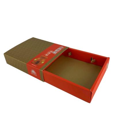 China Recyclable Hot Sale Gold Foil Carry Box Corrugated Box Pack Food Packaging for sale