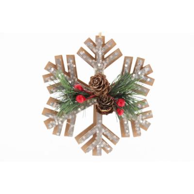 China Christmas Tree Decoration Winter Wonderland Theme Wooden Snowflake Ornaments Christmas Tree Decoration Wooden Pinecone Hanging Pendants for sale