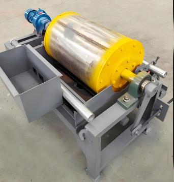 China Automatischer Dauermagnettrommelseparator aus Edelstahl 10-350 Tonnen/Stunde zu verkaufen