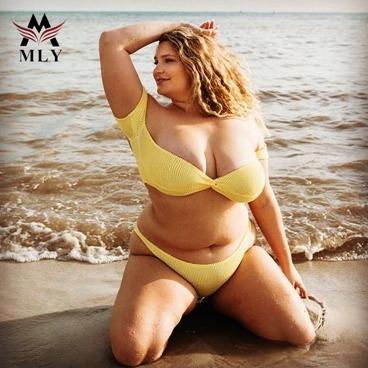 China Anti-UV Manufacturer custom swimsuit wholesale bathing suits plus size crinkle swimwear bikini for fat women for sale